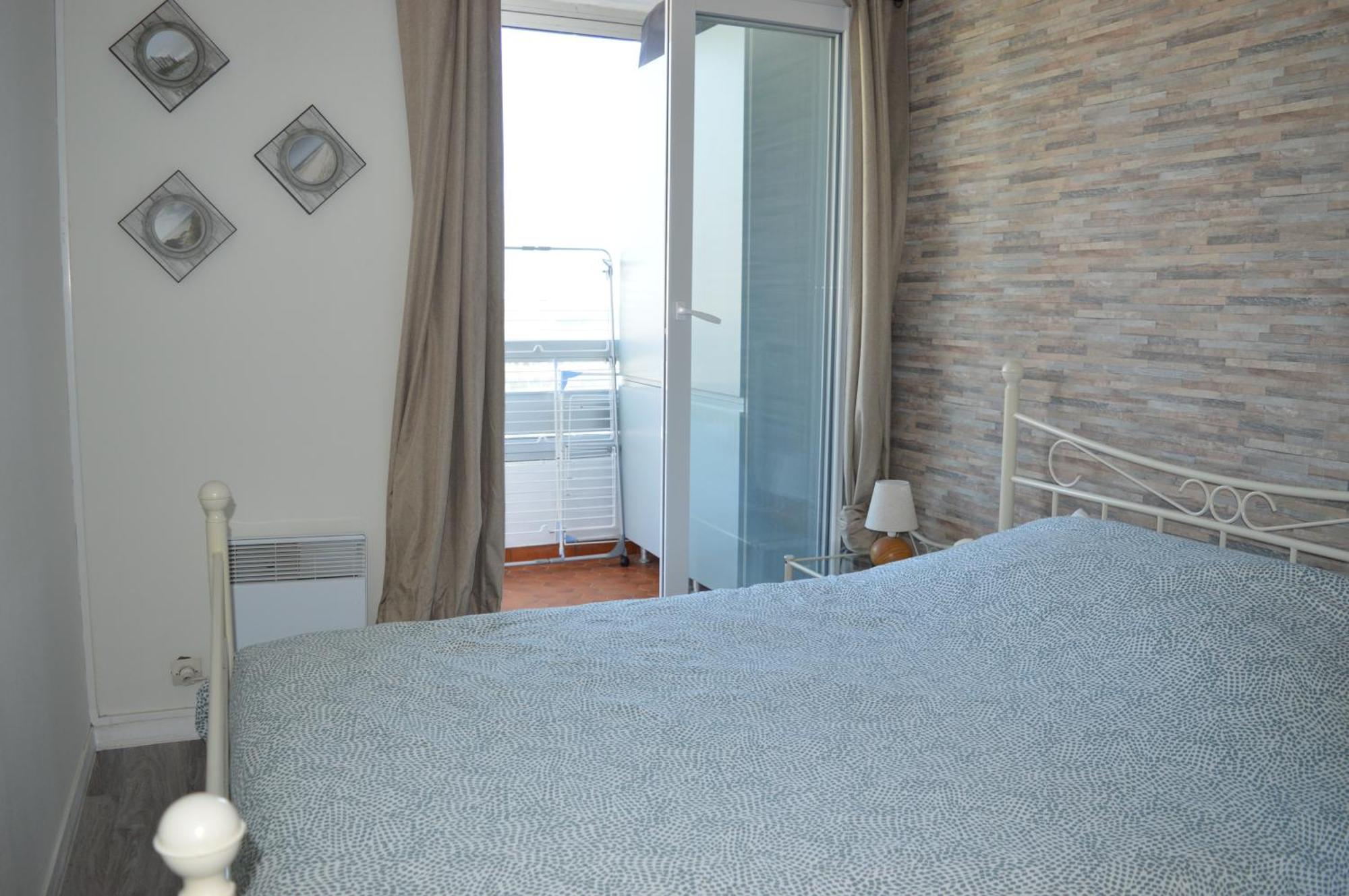 Appartement Vue Mer Et Marina, Loggia - Parking كورسول-سور-مار المظهر الخارجي الصورة